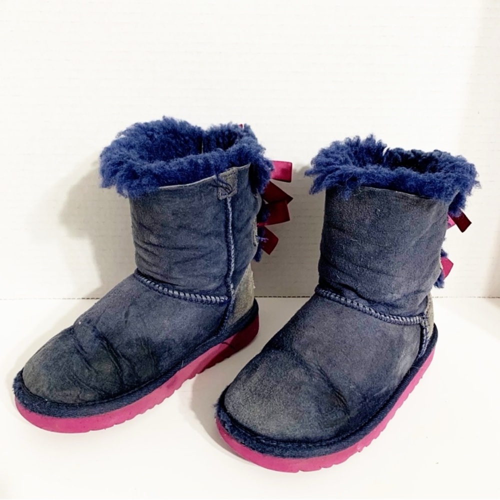 UGG Bailey Bow II 3280 Suede Leather Bow Short Shearling Lined Winter Snow Boots